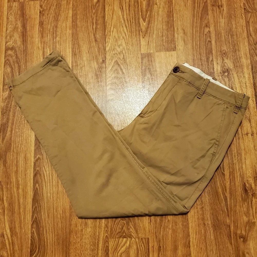 Hollister Chino Pants Men 36x32 Brown Slim Straight Epic Flex Preppy‎